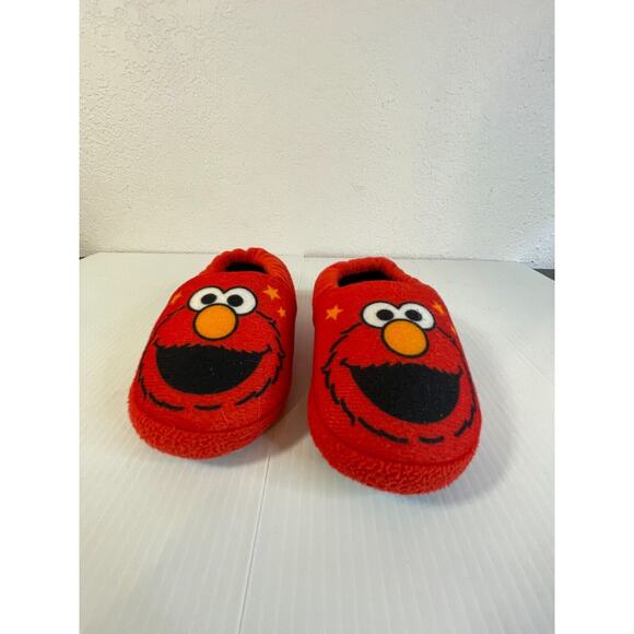 SESAME STREET ELMO TODDLERS SLIPPERS SHOES SIZE 8 M RED FUR FABRIC SOLE PLAY NEW - Picture 1 of 16
